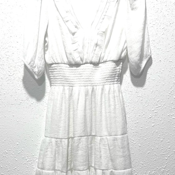 White Puff Sleeve V-Neck Mini Dress Medium - Picture 4 of 15